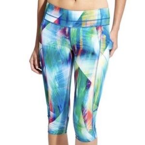 EUC - Athleta - Tropea Dobby “Be Free” crop leggings - Multi Print - L
